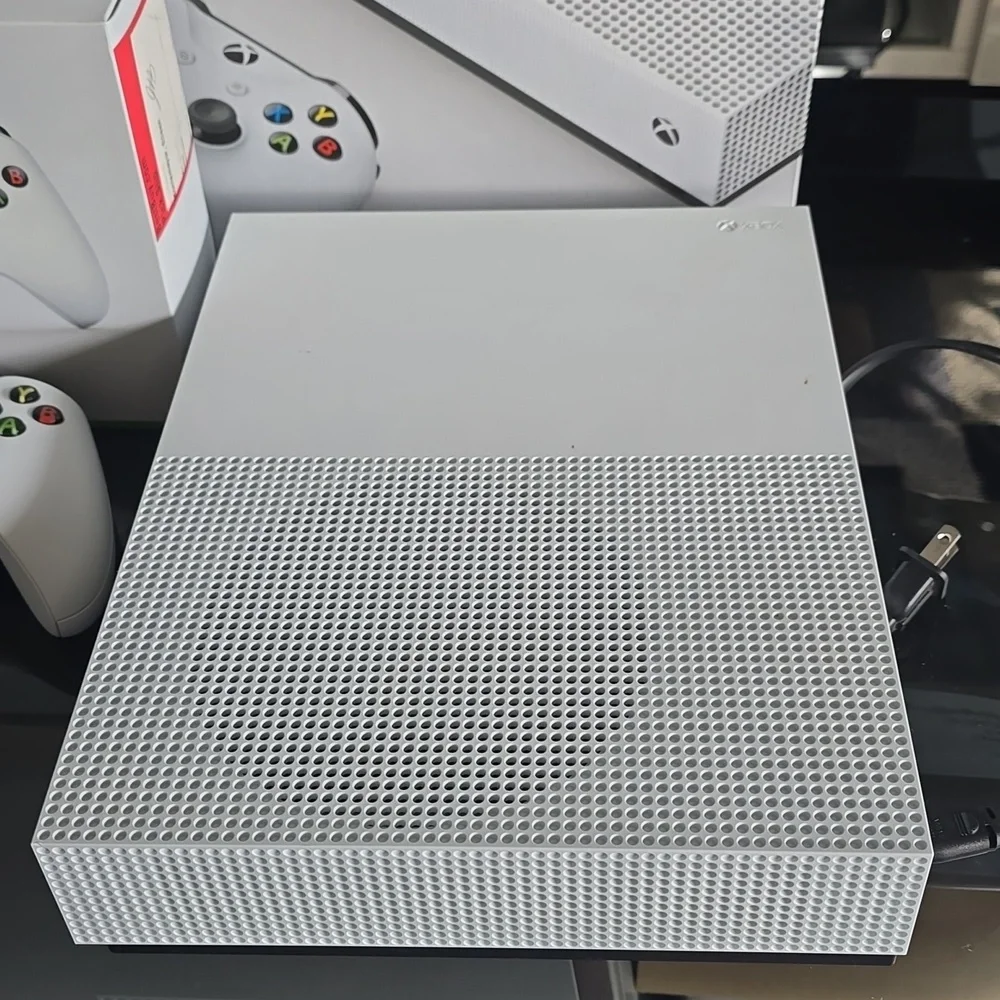 XBoxOne 500G bundle (1 FREE game)